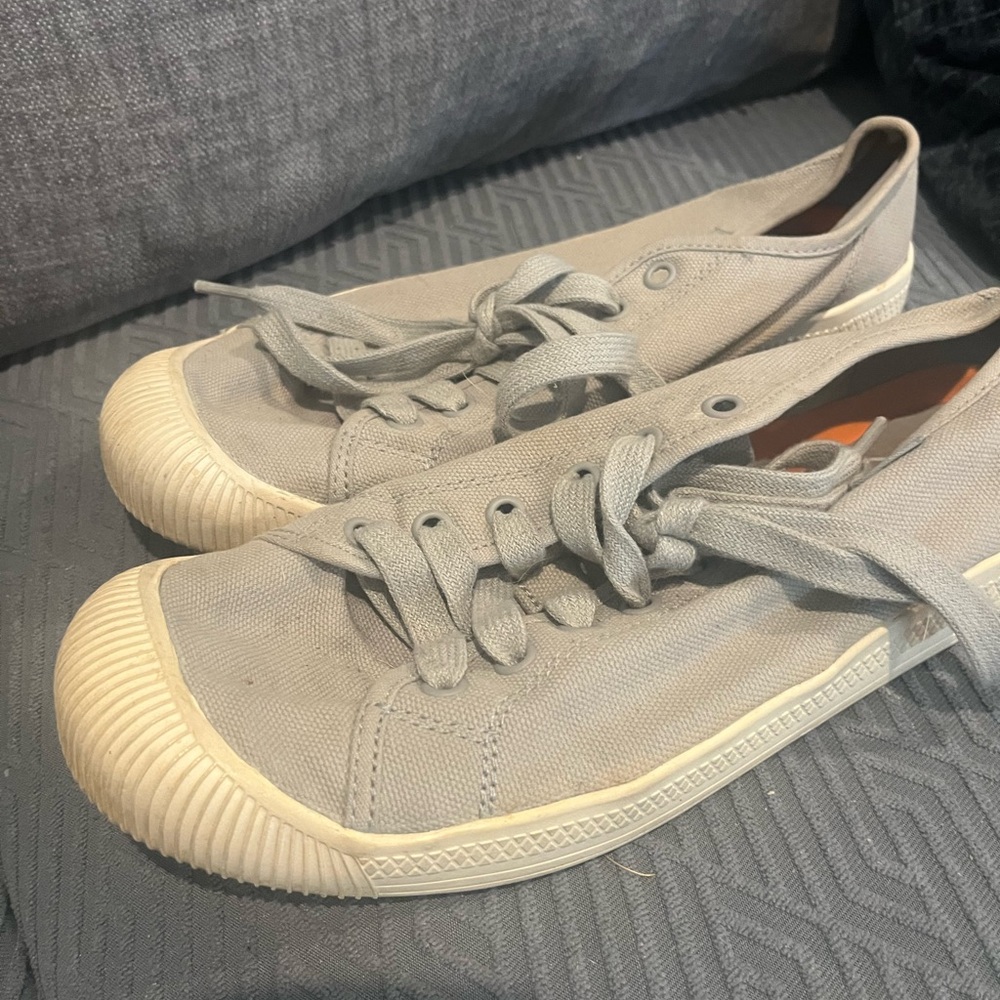Palladium Light Gray Canvas Shoes
